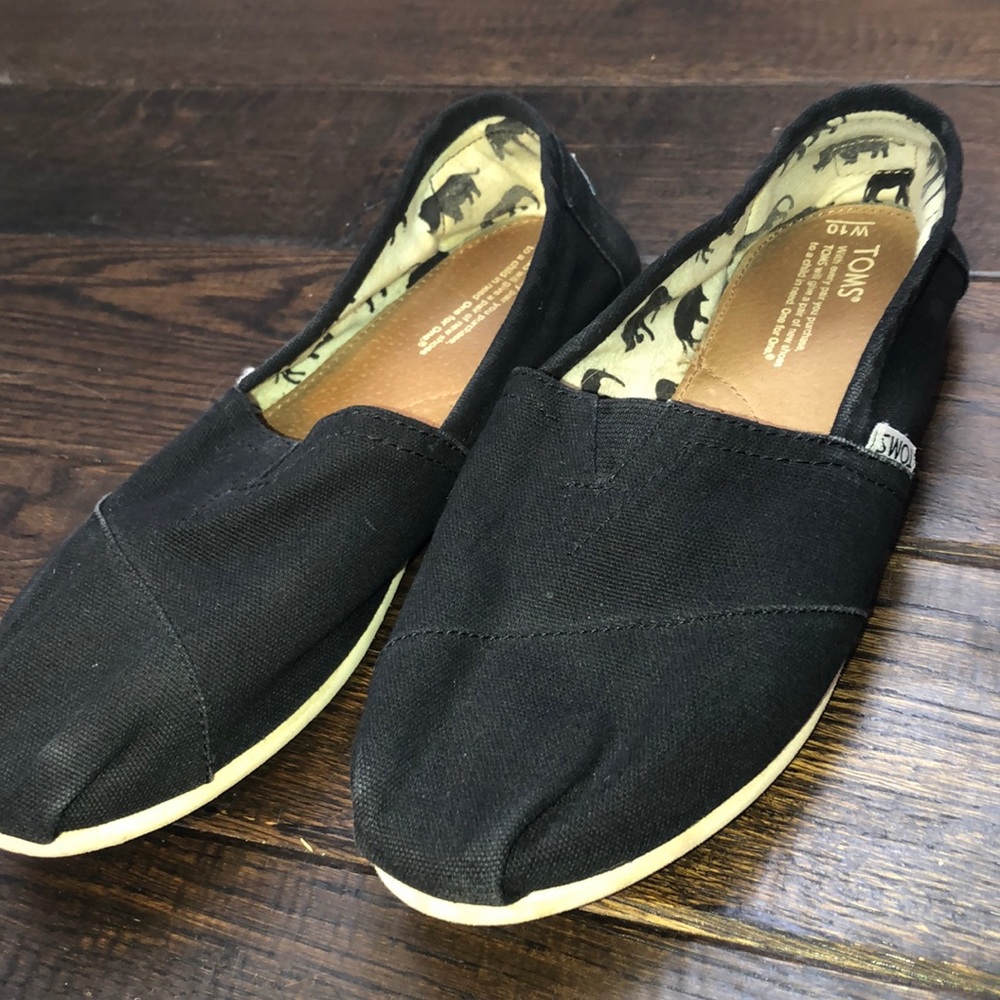 TOMS